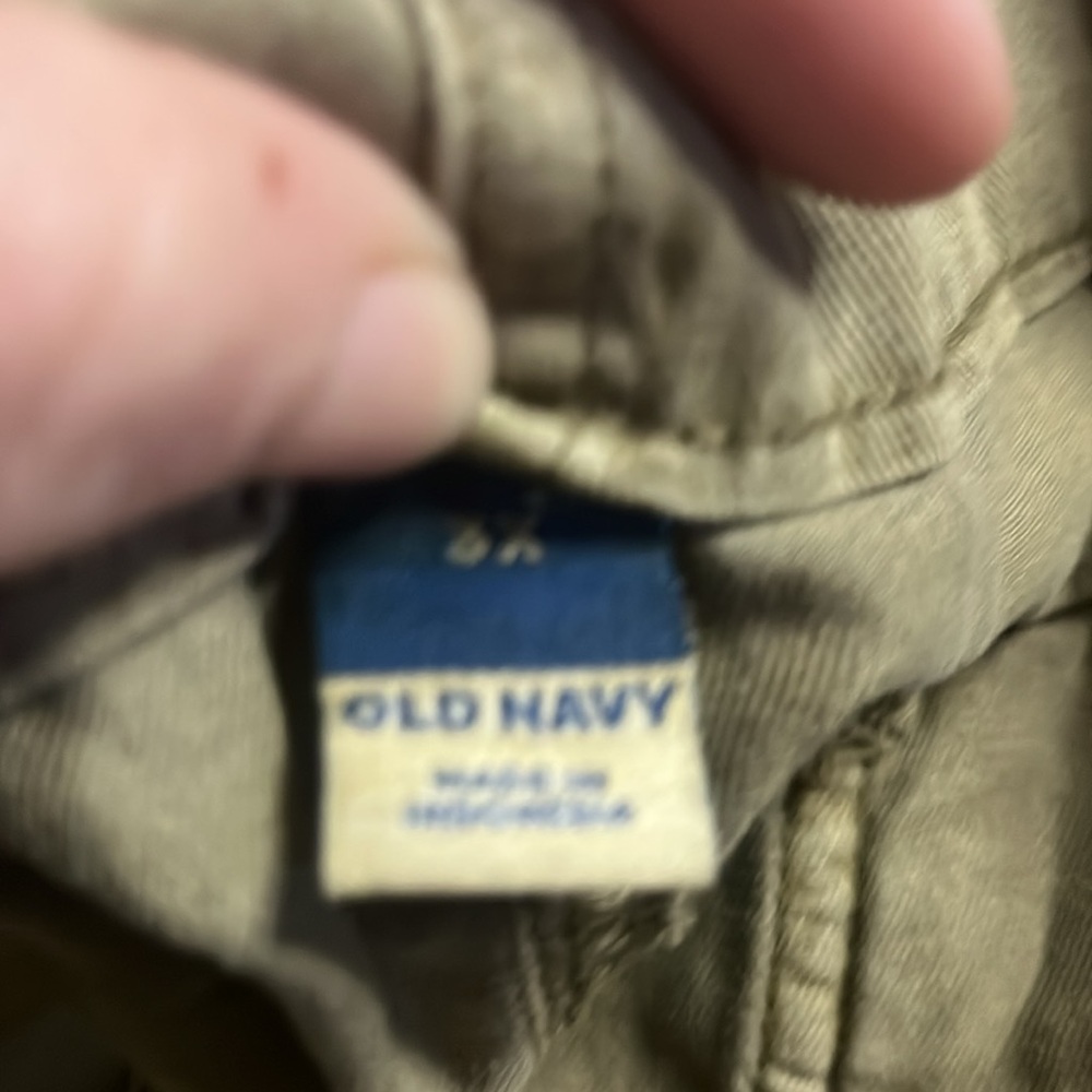 NWT Old Navy Olive Green Shorts - Picture 8 of 10